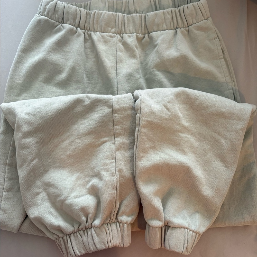 Brandy Melville Green Sweatpants